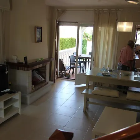 Chalet Peywand Con Piscina Comunitaria *